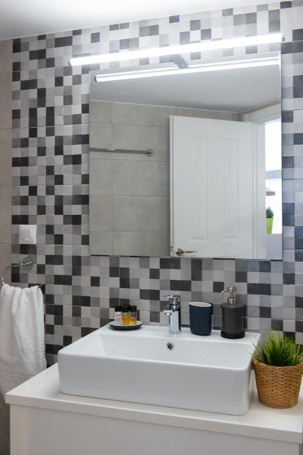 Grey House Βίλα Εξάμπελα Εξωτερικό φωτογραφία