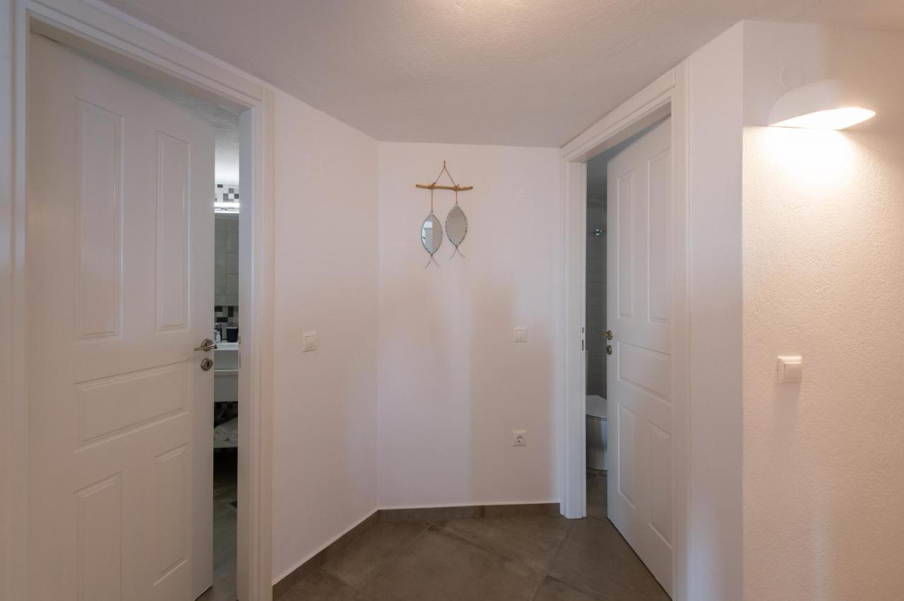 Grey House Βίλα Εξάμπελα Εξωτερικό φωτογραφία